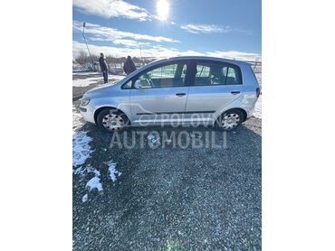 Volkswagen Golf 5 , 2.500 €, 2005. Limuzina, Benzin | 1598 cm3, 194.142 km, 85kW (116 KS), Manuelni 6 brzina, 4/5 vrata, 5 sedišta, Gornje Rataje