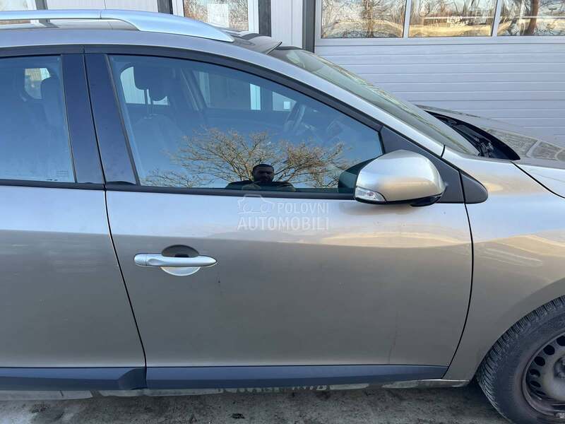 Vrata prednja desna zlatna TEHNK za Renault Megane od 2009. do 2016. god.