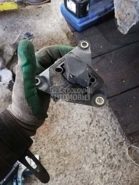 Brava gepeka za Renault Clio