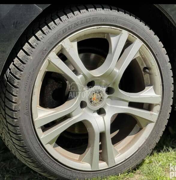 Dunlop 225/40 R18 Zimska