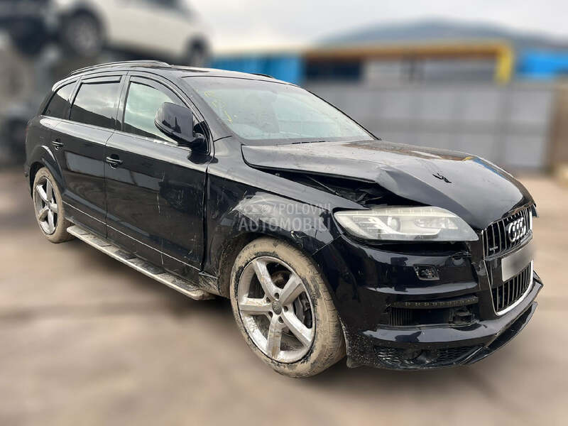 STAKLO za Audi Q7