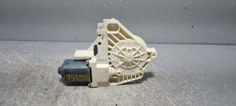MOTORIC PODIZACA STAKLA za Audi Q5