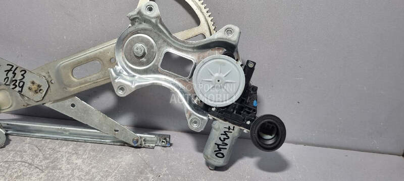 MOTORIC PODIZACA STAKLA za Toyota RAV 4