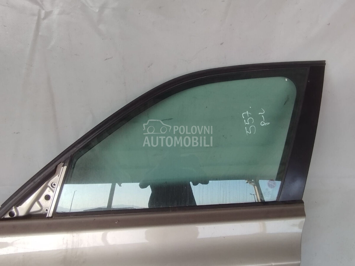 STAKLO za BMW X3