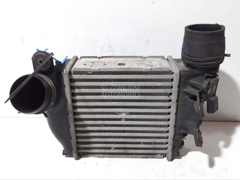 Interkuler za Volkswagen Golf 4 od 1998. do 2006. god.
