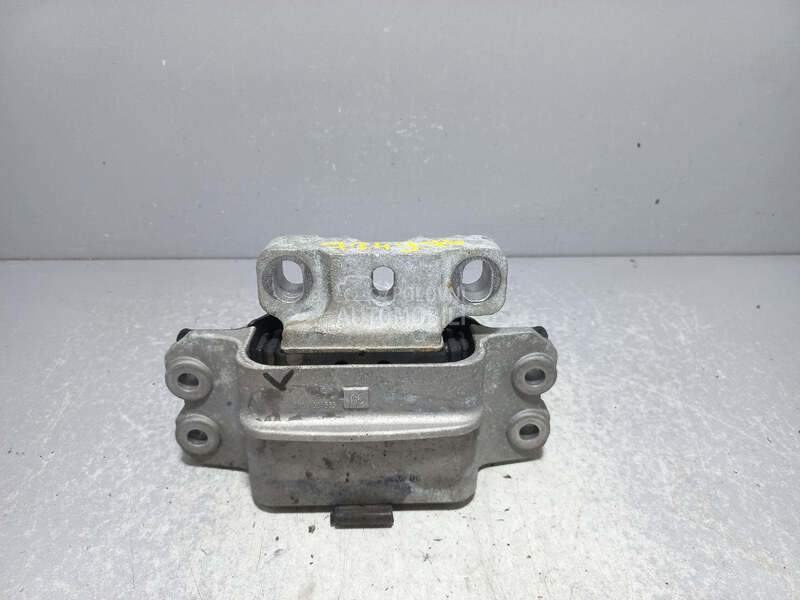NOSAC MOTORA za Volkswagen Passat B6