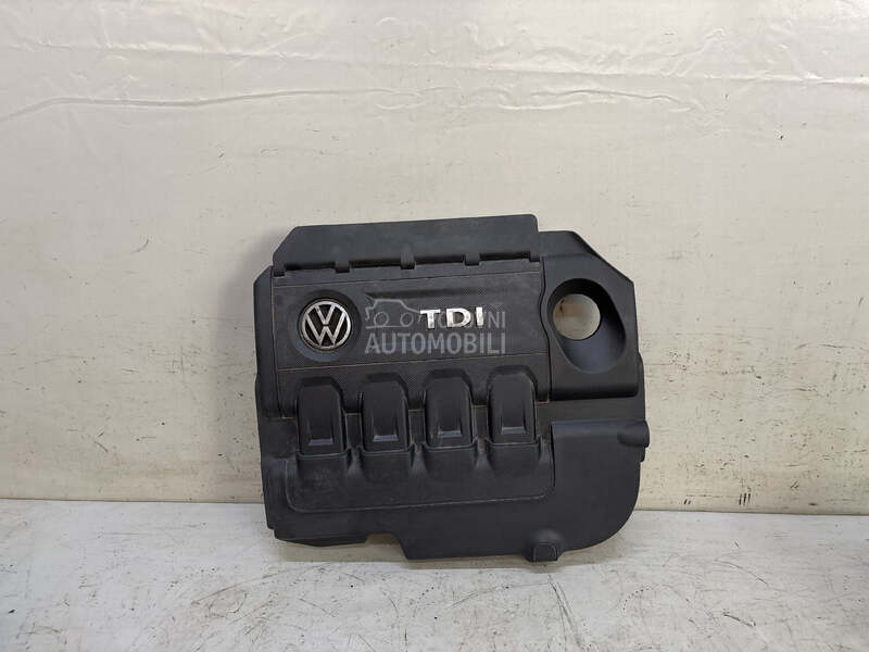 POKLOPAC MOTORA za Audi A4