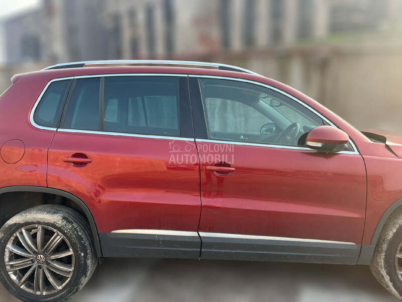 STAKLO za Volkswagen Tiguan
