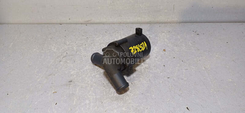 POMOCNA PUMPA VODE za Audi Q2