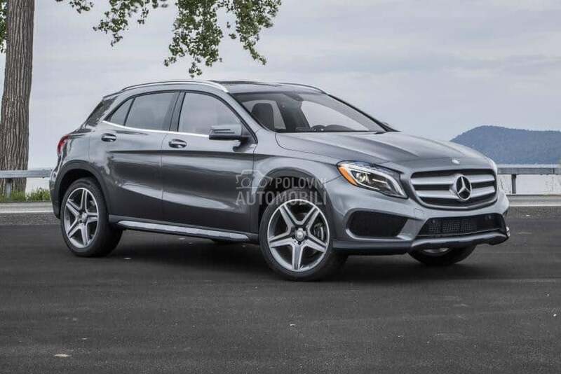 Mercedes Benz GLA 200 W156 2017. god. -  kompletan auto u delovima