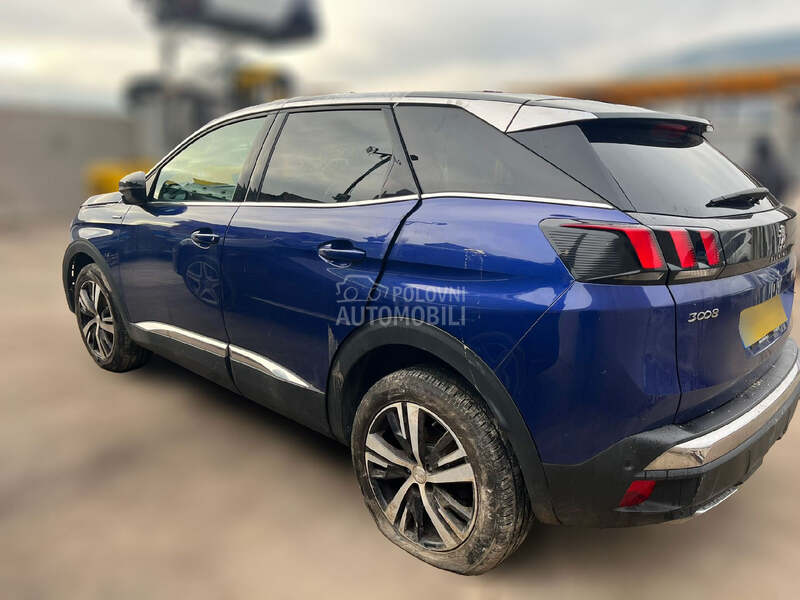 POLUSTRANICA za Peugeot 3008
