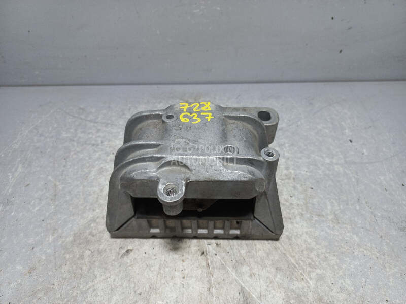 NOSAC MOTORA za Volkswagen Passat B6