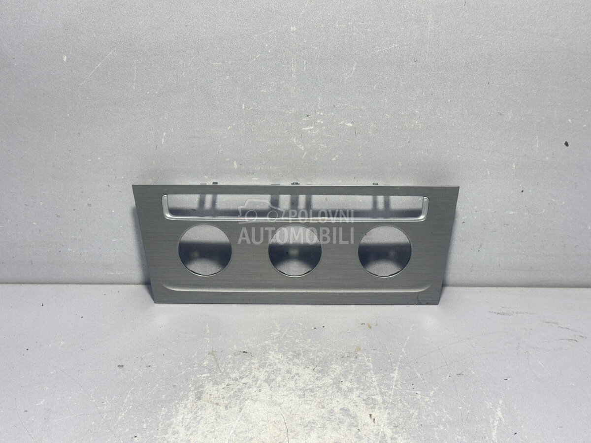 BLENDA za Volkswagen Golf 7 - 5G1863099C