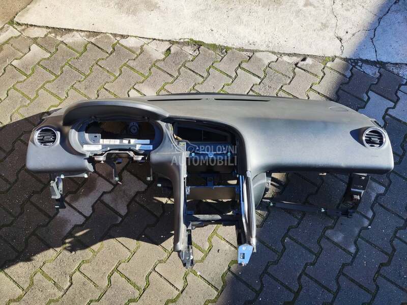 Tabla za Peugeot 3008