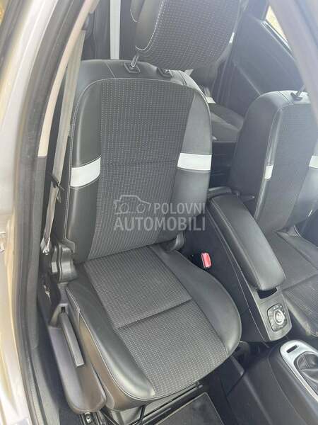 Sedište prednje desno za Renault Grand Scenic od 2009. do 2016. god.