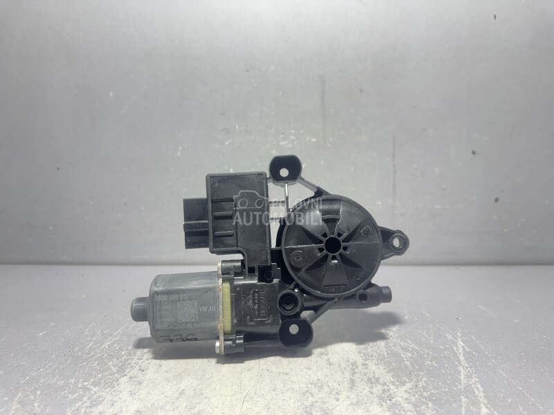 MOTORIC PODIZACA STAKLA za Volkswagen Golf 7