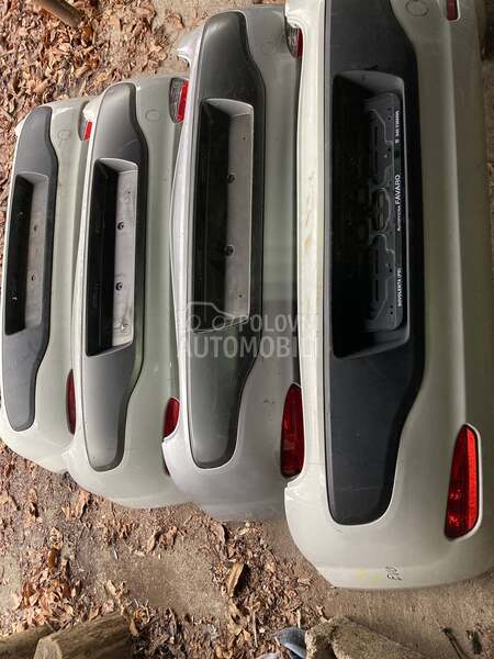 zadnji branici za Fiat EVO od 2010. do 2020. god.
