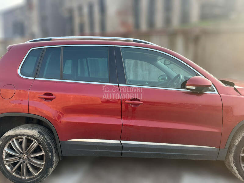 STAKLO za Volkswagen Tiguan