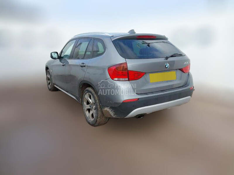 POLUSTRANICA za BMW X1