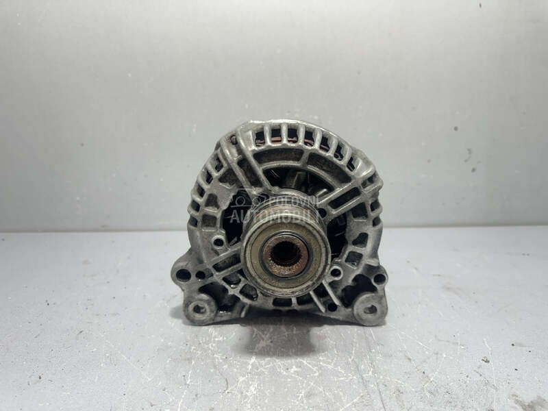 ALTERNATOR za Audi A4