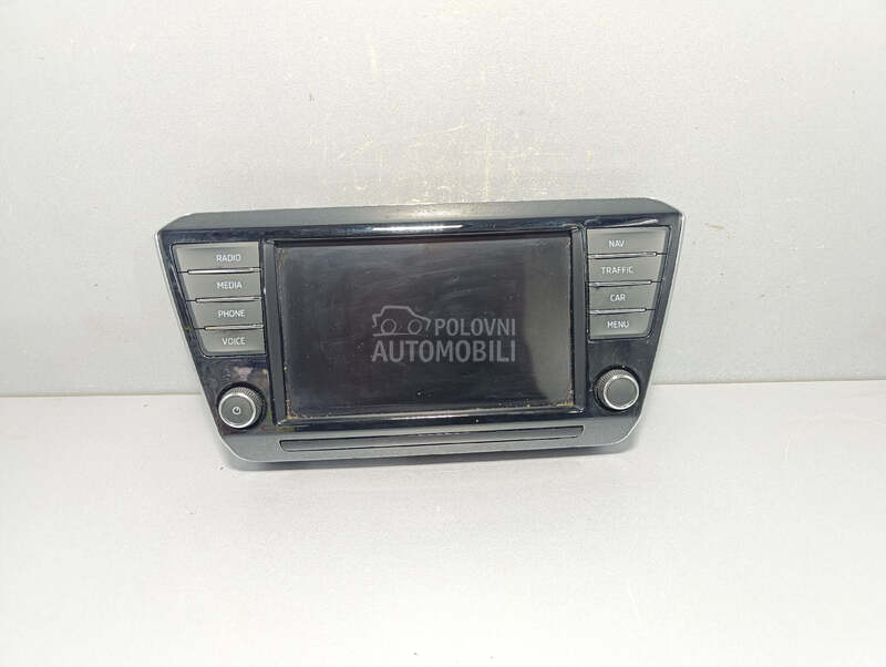 RADIO I DISPLEJ za Škoda Superb