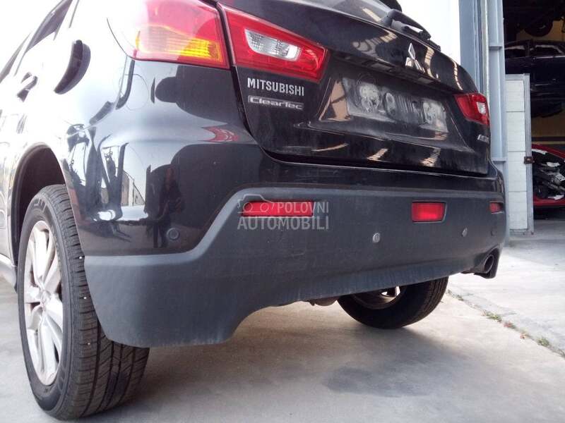 Branik zadnji za Mitsubishi ASX od 2010. do 2018. god.