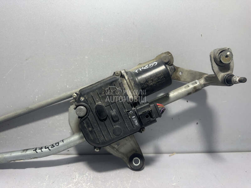 MOTORIC PREDNJEG BRISACA za Volkswagen Passat B7