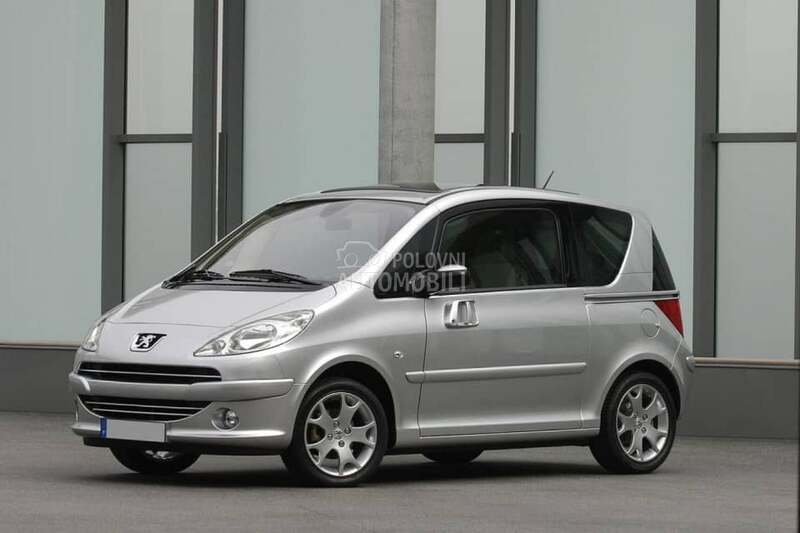 Peugeot 1007 2006. god. -  kompletan auto u delovima