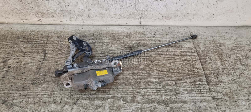 AMORTIZER HAUBE za Mercedes Benz E Klasa