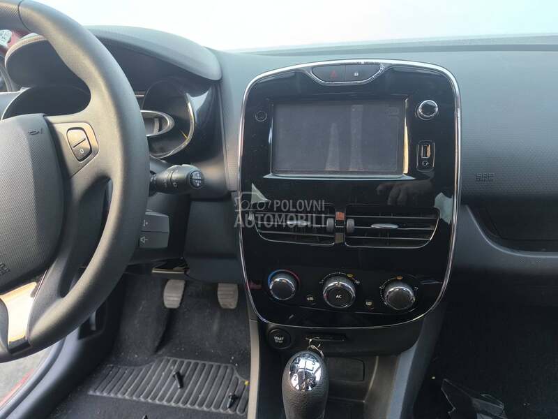 Multimedia za Renault Clio