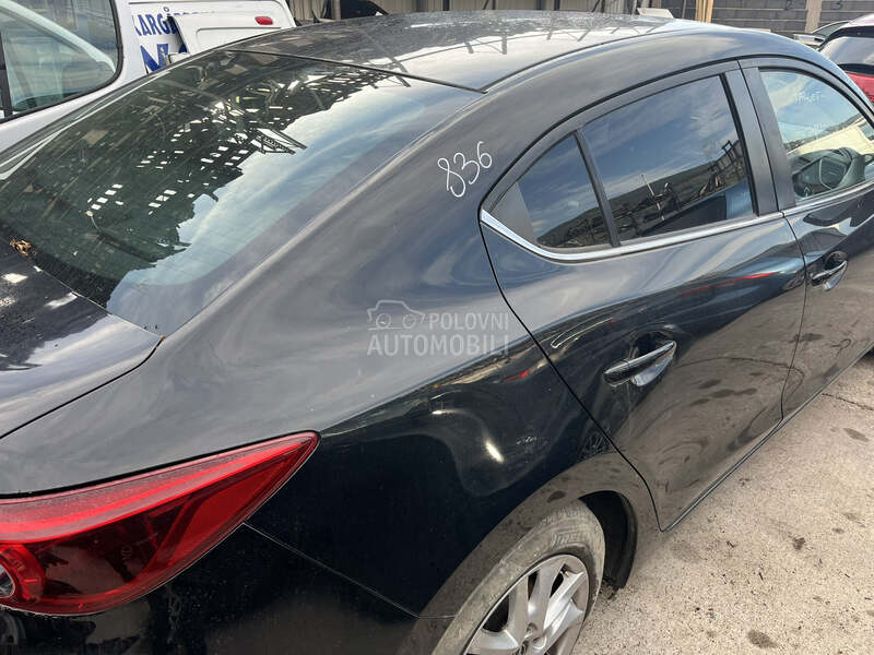 POLUSTRANICA za Mazda 3