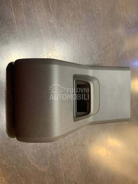 Modul za ukljucivanje usb, aux za Volkswagen Polo