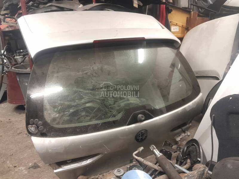 Vrata za Alfa Romeo 156 Crosswagon od 2001. do 2006. god. za Alfa Romeo 156 Crosswagon od 2001. do 2006. god.