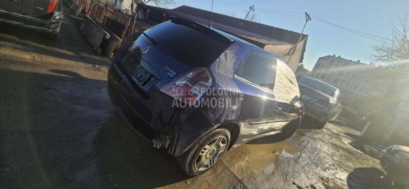 gepek vrata za Fiat Stilo