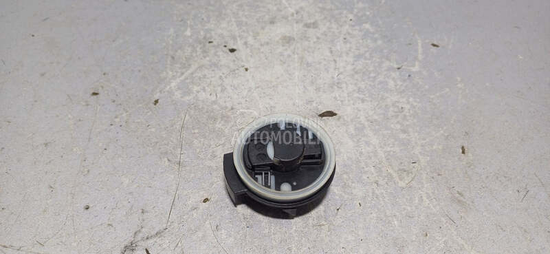 SENZOR AIRBAGA za Volkswagen Golf 7