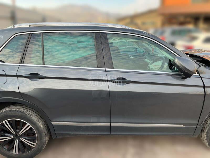 STAKLO za Volkswagen Tiguan