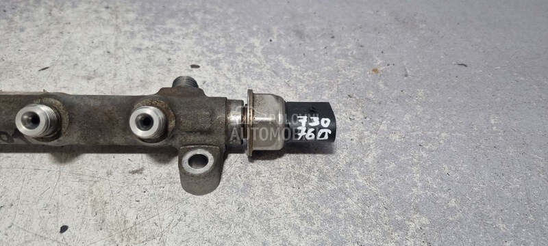 SENZOR PRITISKA GORIVA za Volkswagen Caddy