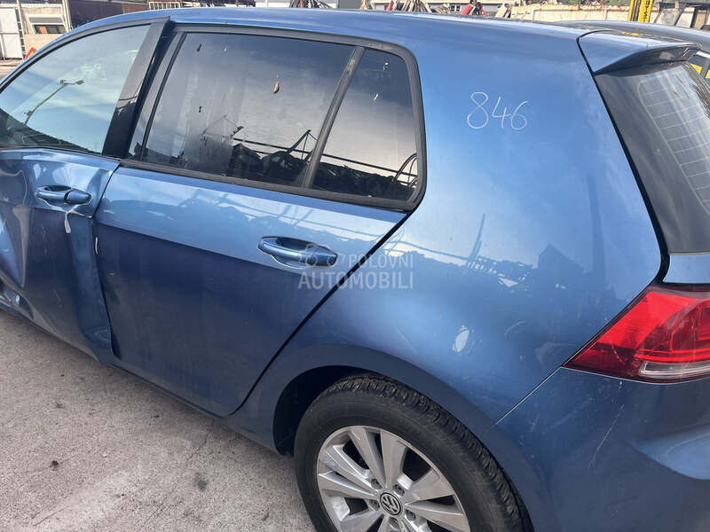 POLUSTRANICA za Volkswagen Golf 7