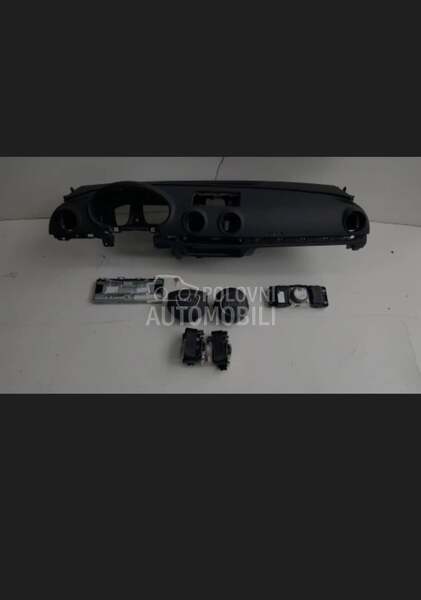 tabla aerbag pojasevi za Audi A3 od 2014. do 2025. god.