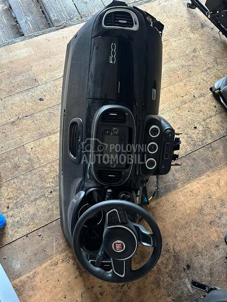 volan i svi delovi za Fiat 500L od 2012. do 2024. god.