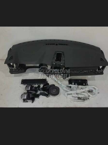 tabla aerbag pojasevi za Volvo XC60 od 2014. do 2025. god.