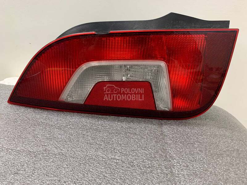 Stop lampa zadnja leva za Volkswagen up!