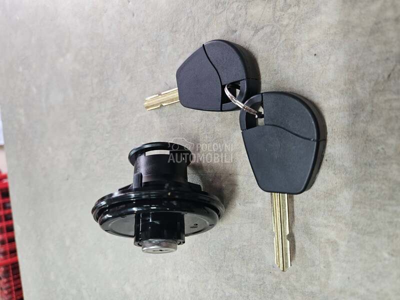 Cep rezervoara za Citroen Berlingo