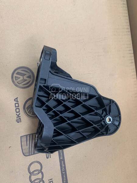 Nosač pedale kvačila za Volkswagen Touran