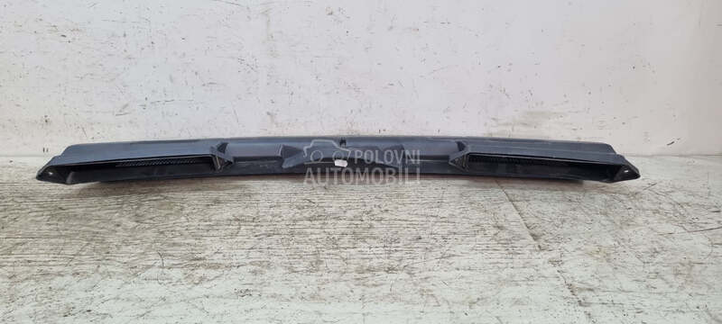 PLASTIKA za BMW X1