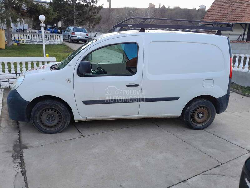 Renault Kangoo 2010. god. -  kompletan auto u delovima