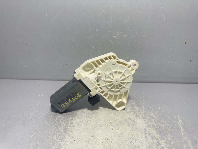 MOTORIC PODIZACA STAKLA za Volkswagen Passat B8