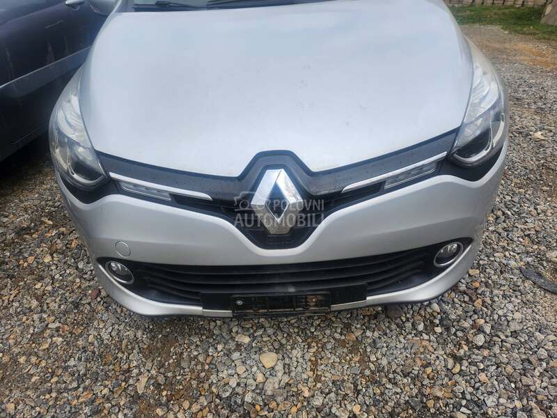 prednji branik za Renault Clio od 2012. do 2016. god.