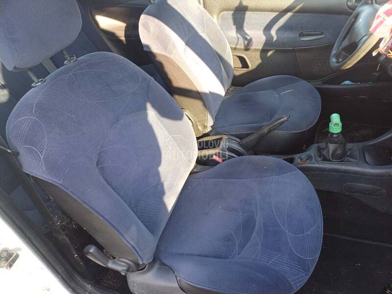 sedista prednja za Peugeot 206 od 1998. do 2005. god.