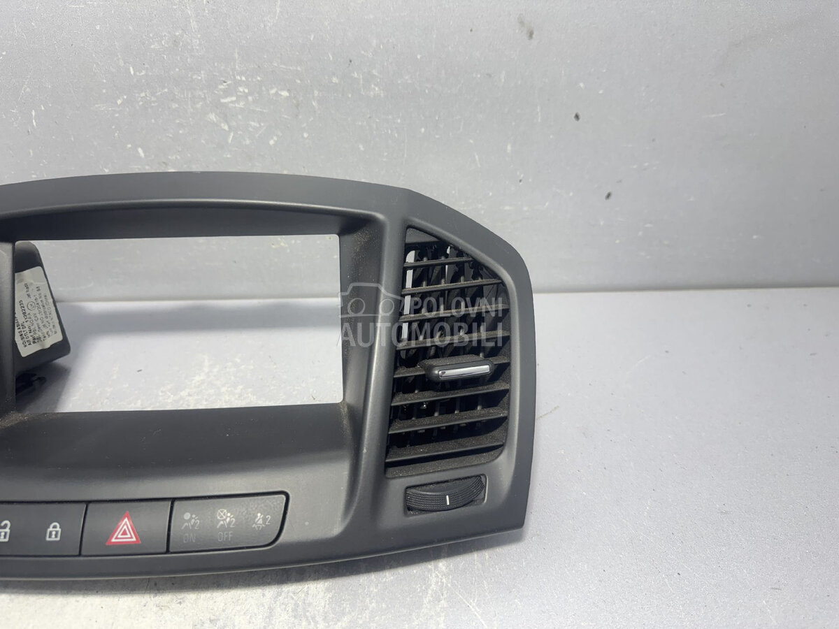 RESETKA VENTILACIJE za Opel Insignia - 13282237